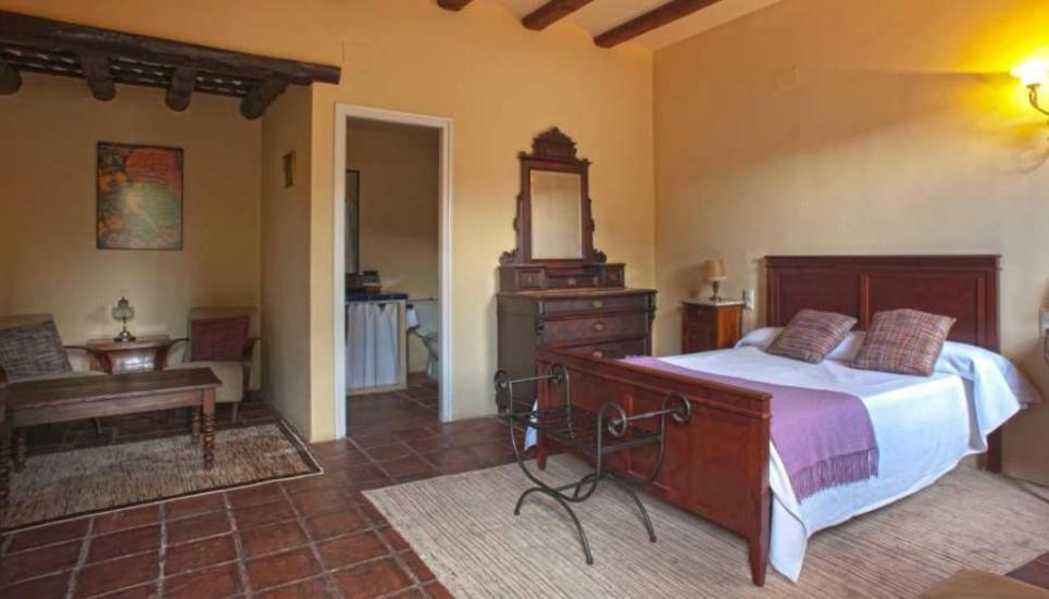 Hostal La Riera Torroella De Montgri Luaran gambar